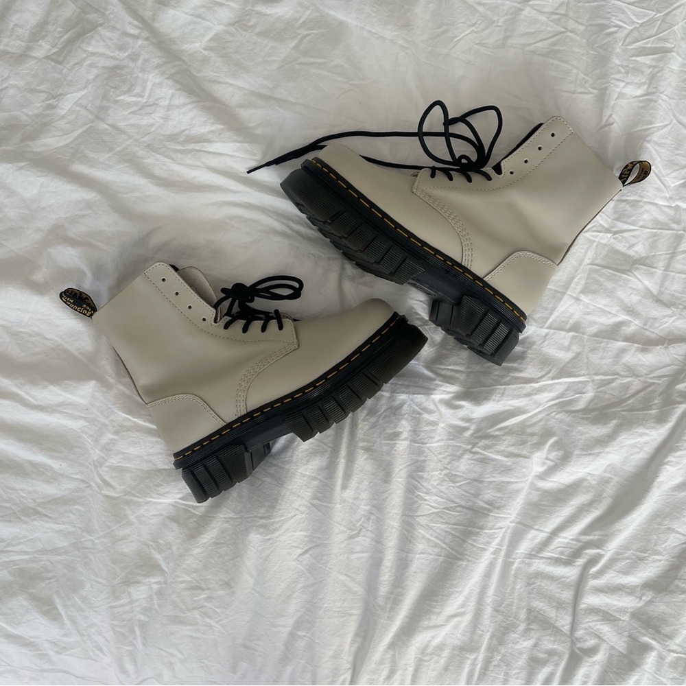 Dr.Martens Audrick Napa Boots